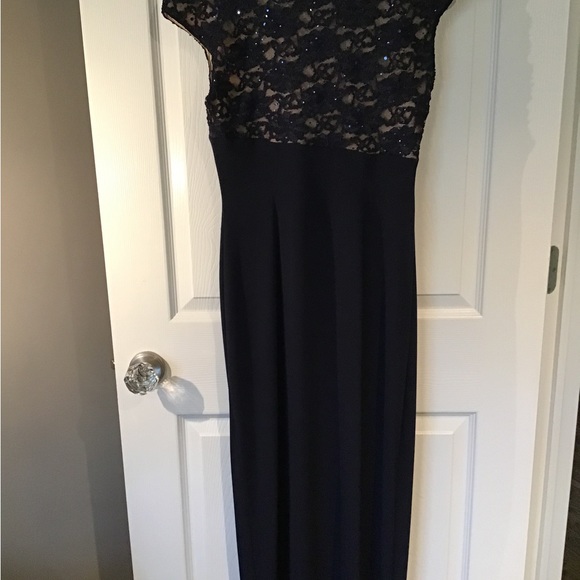 Connected Apparel Cocktail Dress - Picture 7 of 11